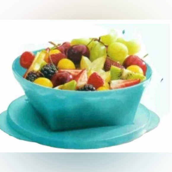 Tupperware  Microwave Reheatable Bowl Set of 2  Blue & Lemon Color - Picture 2 of 6